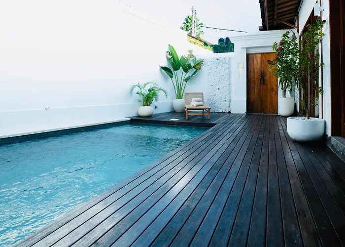 Santi Villa Canggu (Bali)